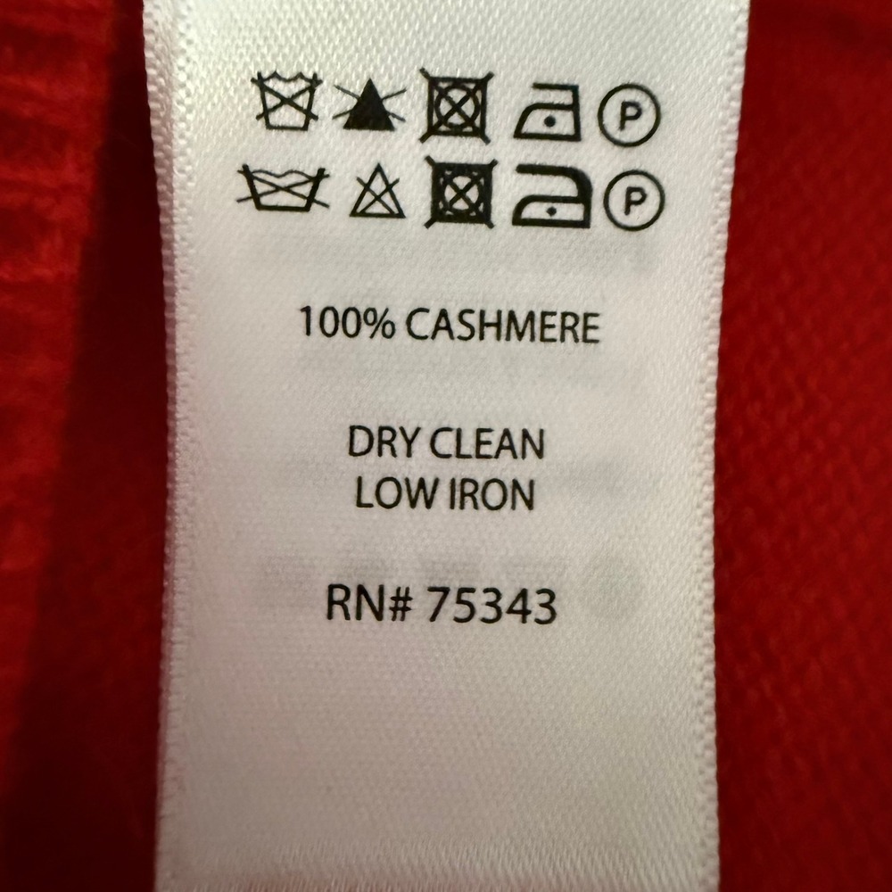 Tahari Pure Luxe Red 100% Cashmere Crewneck Sweater Women's Small - Picture 7 of 9